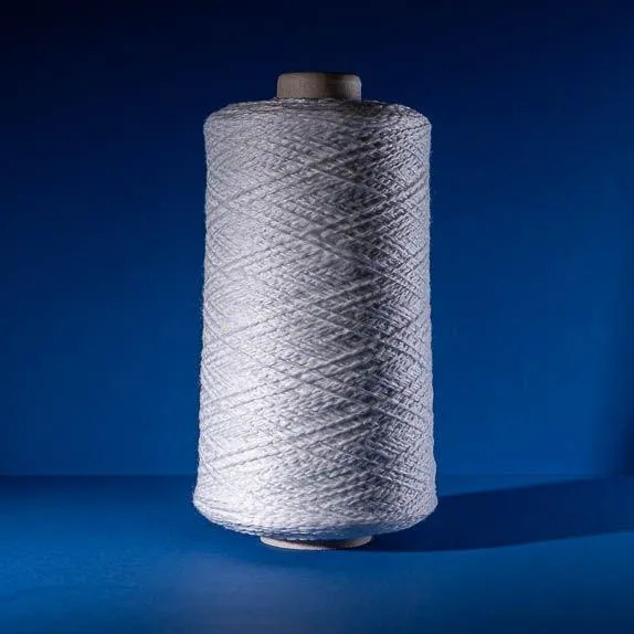 Superabsorbent Yarn Netting on a blue background